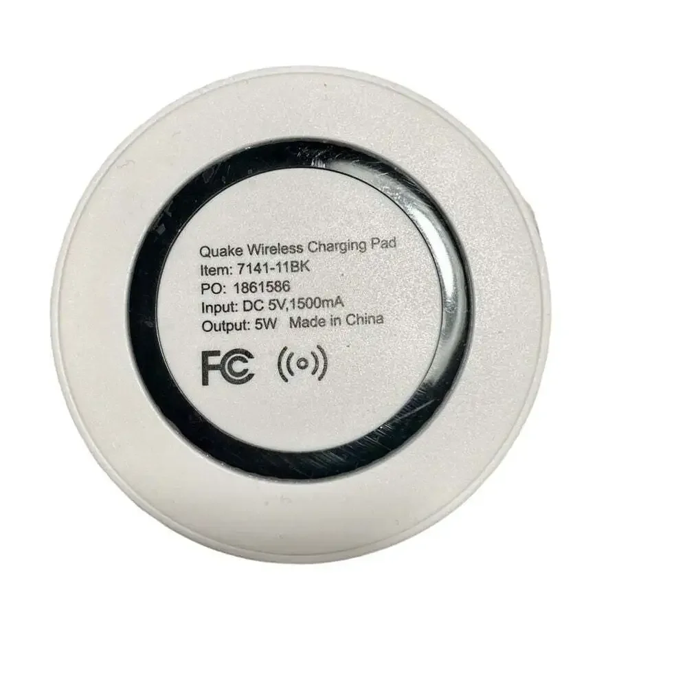 Poshmark Quake Wireless Charging Pad 5W White Qi Charger 7141-11BK with Cable